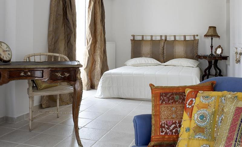 Castello Di Vista Hotel Ipsos Ngoại thất bức ảnh